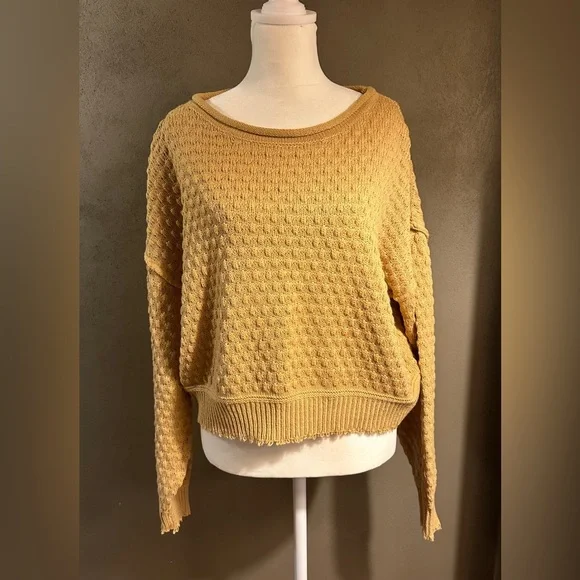 Women’s altar’d state crop sweater, scoop crew neck, never worn, size Small, tan - Picture 7 of 8